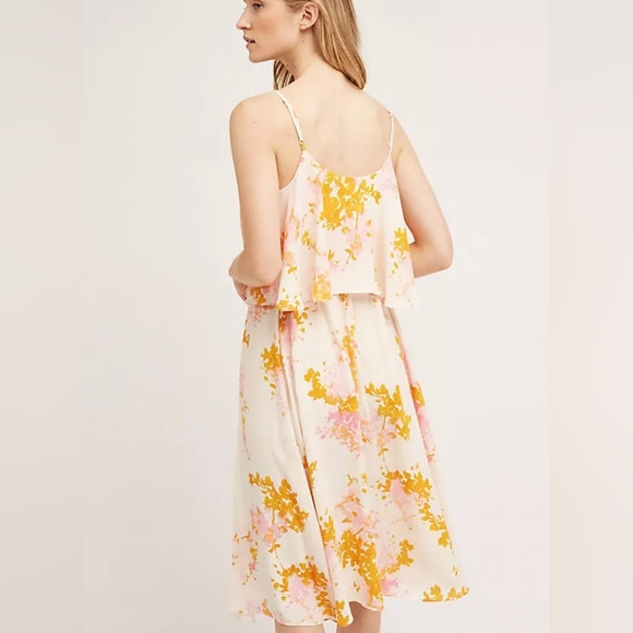 Anthropologie flowy tiered floral midi dress - Picture 4 of 10